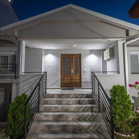 גבגלייה Guest House - Axios מראה חיצוני תמונה